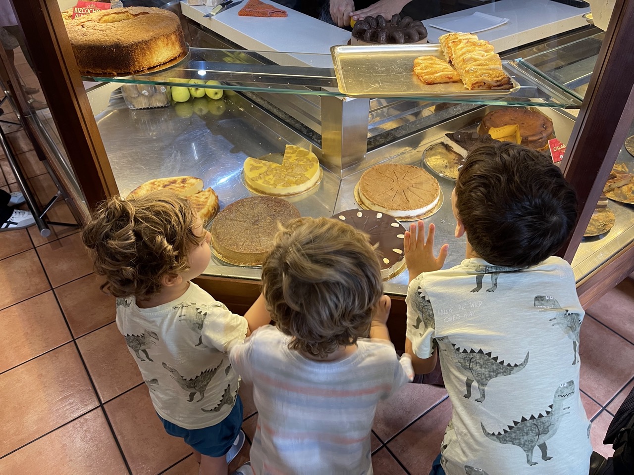Ignacio y Maricar con sus hijos