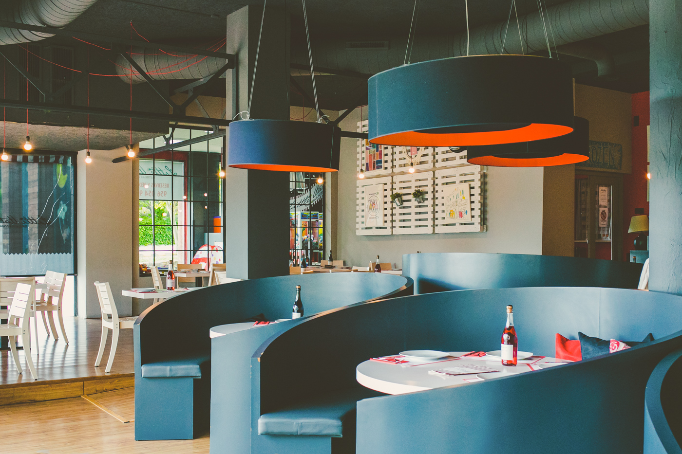 Little Italy Trattoria & Pizzería · restaurante kids-friendly en El Puerto de Santa María