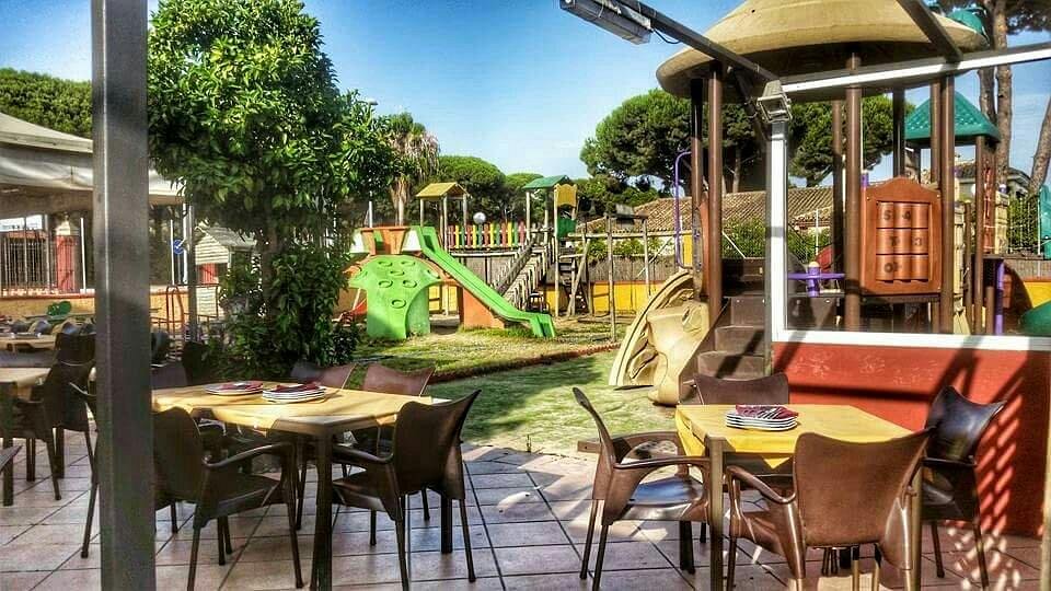 La Parrilla Bailey's · restaurante kids-friendly en El Puerto de Santa María